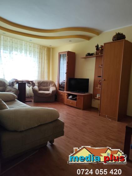 Apartament cu 2 camere decomandat zona Dunarea