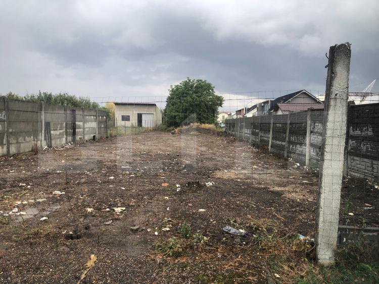 Teren intravilan, 2900 mp, zona Căprioarei