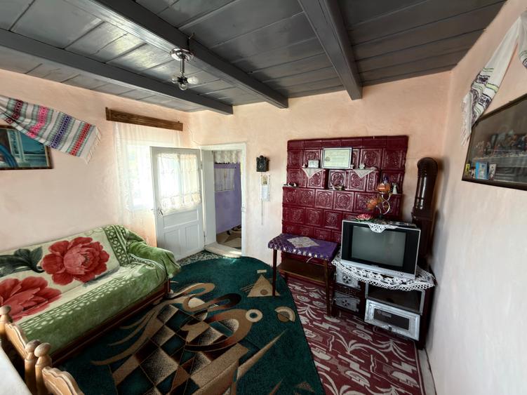 Casa noua + casa renovata in Cucorani
