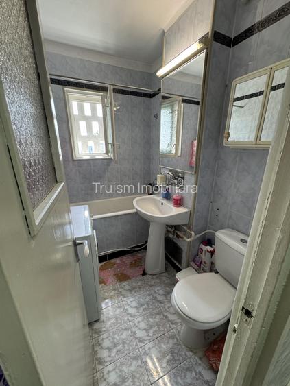 Apartament 2 cam, etaj 4/4, Zona Nord - 5
