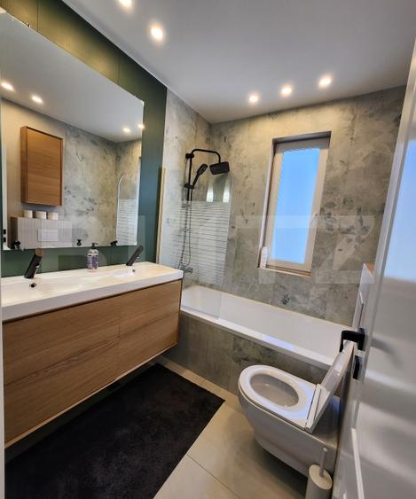 Comision 0%! Apartament in vila, 4 camere, 92 mp, gradina de 50 mp, zona Terra