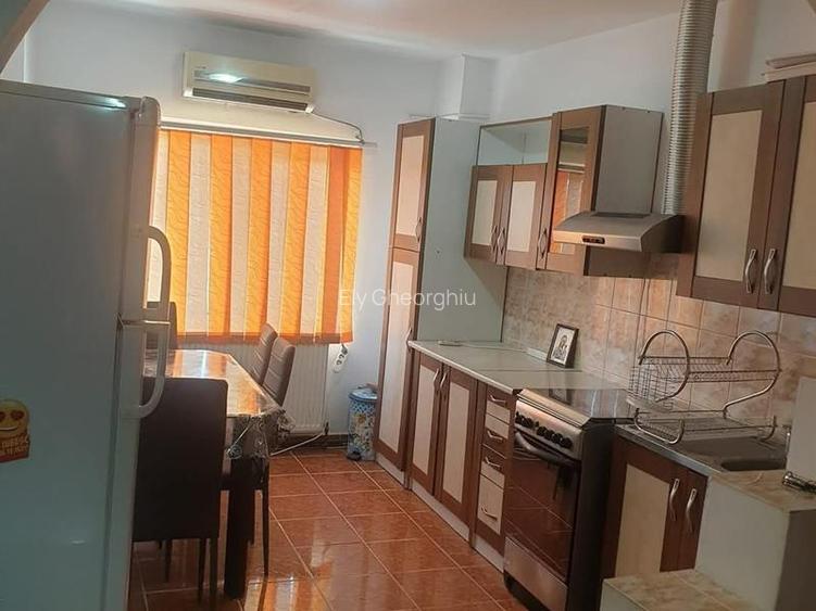 Apartament cu 3 camere Calafat - 3