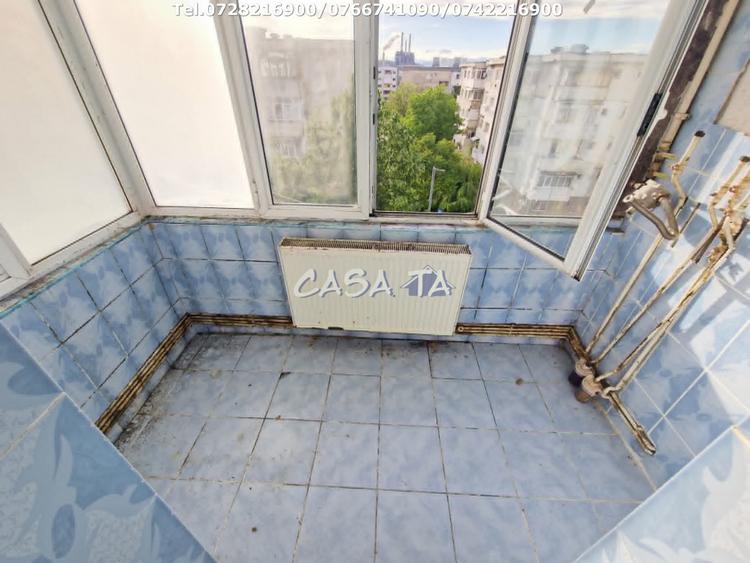 Apartament 3 camere ,situat in Rovinari, Str. 22 Decembrie 1989