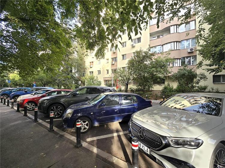 Apartament decomandat, prima închiriere, vizavi Parcul Circului- mutare ime