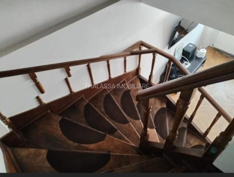 Apartament cu scara interioara ultracentral - Minerva - 5
