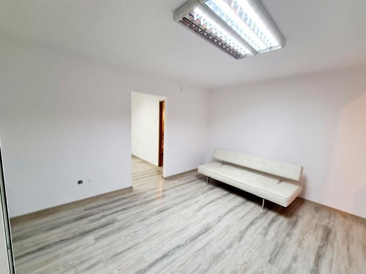 2 camere Bd. Balcescu - Sephora parter nemobilat pentru firma