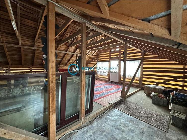Royal Imobiliare - Vanzare vila zona Lipanesti