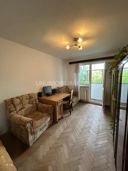Apartament 2 camere-Zona Sud Mausoleu - etajul 4/4- 40 mp -41000 euro - 2