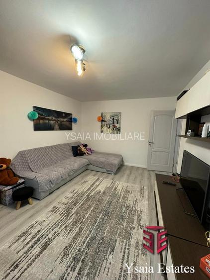 YSAIA IMOBILIARE - 3 DECOMANDATE LA VANZARE - TOMIS 3 - GAZE - 2 BAI - - 4