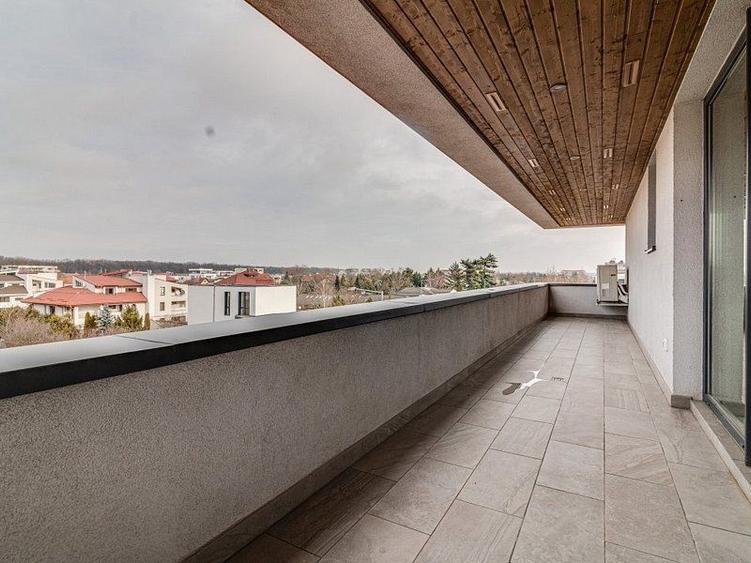NOU! 3 camere DECOMANDAT, 2 BAI, balcon mare, depozitare, parcare SUBTERANA!