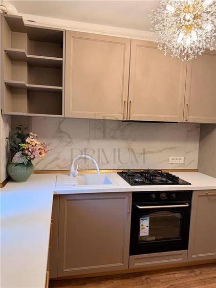 Favorit- 3 cam- centrala proprie- renovat complet