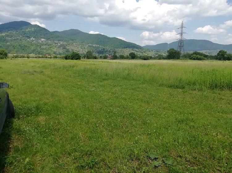 Teren Vaduri, com.Al.cel Bun