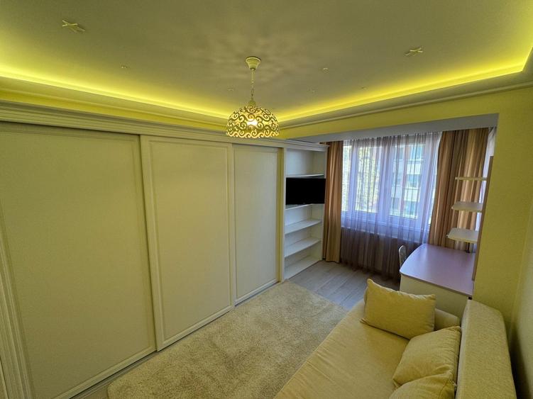 Apartament | 3 camere | Lux | 1 Decembrie | Trapezului