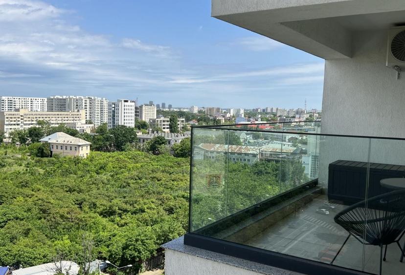 Apartament cu 2 camere decomandat, mobilat în Parcul Carol