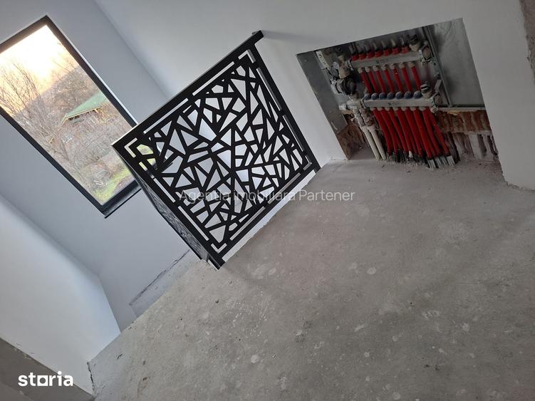 casa / vila Stefanesti , stadiul predarii : '' La Cheie '' ! - 12