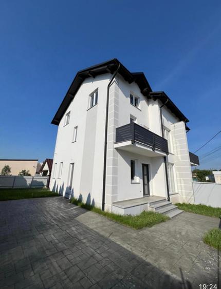 Duplex, 158 mp , partial mobilat, Radauti