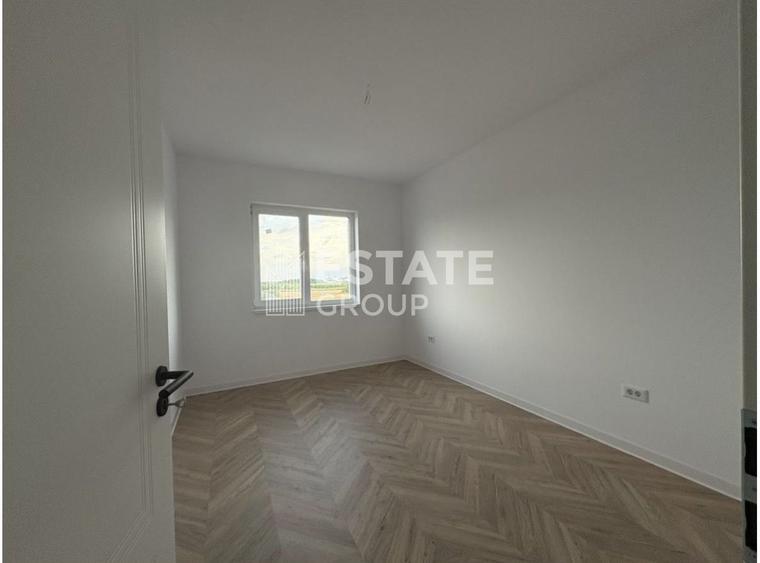 Duplex cu 5 camere in Mosnita Noua
