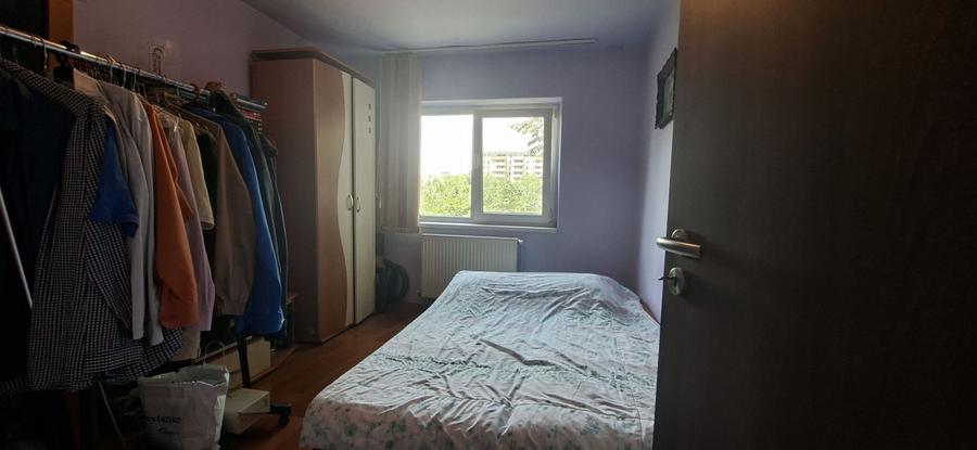 Apartament decomandat 3 camere - zona Torontalului