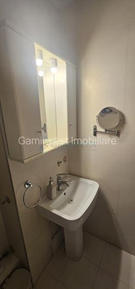 Apartament cu 3 camere de inchiriat, strada Aluminei, Rogerius, Oradea - 13