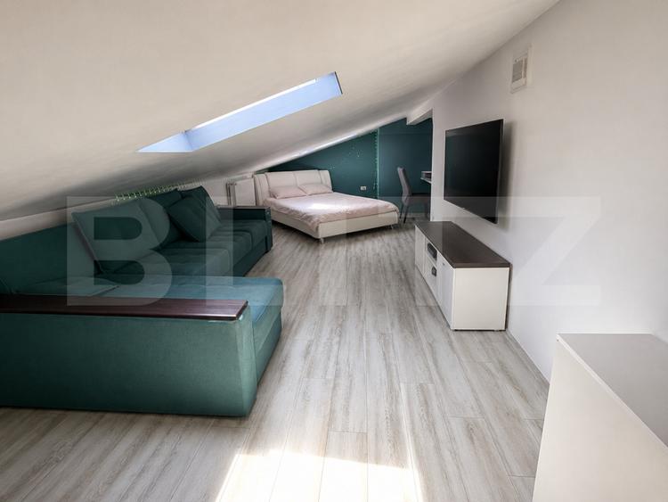 Apartament cu scară interioară, 100 mp, boxa si garaj, zona Central