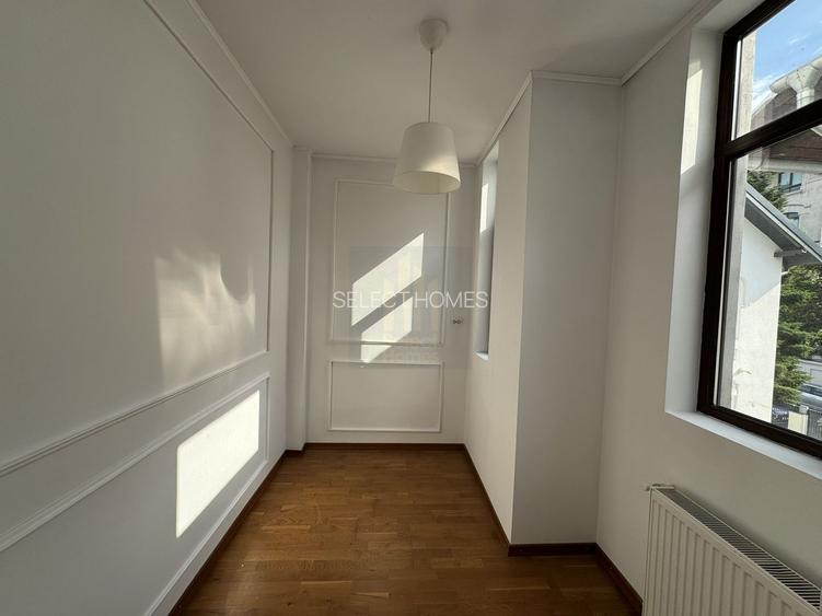 Vila renovata cu 8 camere si curte proprie de inchiriat *Aviatorilor* - 14