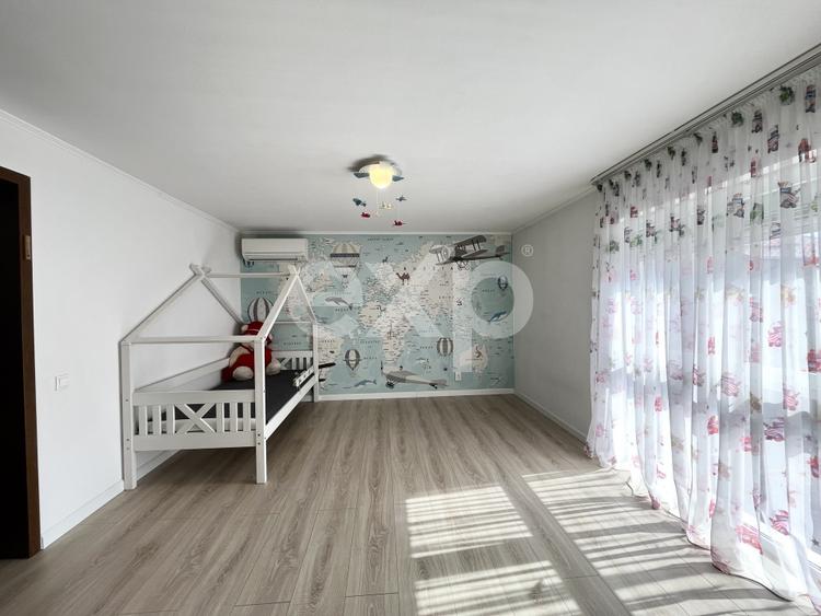 De vanzare vila individuala 7 camere mobilata si utilata complex Corbeanca