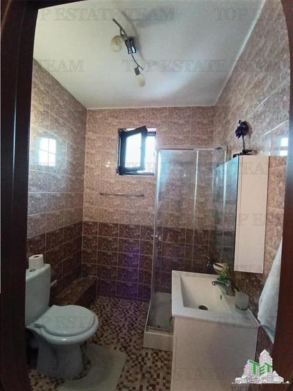 Casa deosebita P+1 cu 4 camere, foisor in curte si garaj, in Bragadiru aproape d