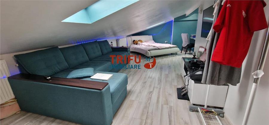 Apartament cu scara interioara 3 camere de vanzare zona Centru