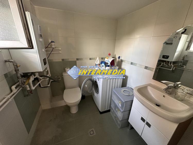 Casa vanzare cu 4 camere finisata teren aferent 2500 mp la 10 km de Alba Iulia - 7