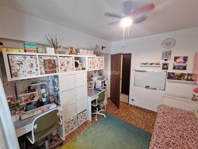 Apartament 4 camere mobilat-utilat Berceni (Huedin) bloc reabilitat - 160000 € - 12