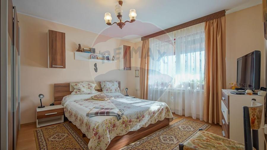 Casă spațioasă și practică, aproape natură si oraș- Cartier Dârste