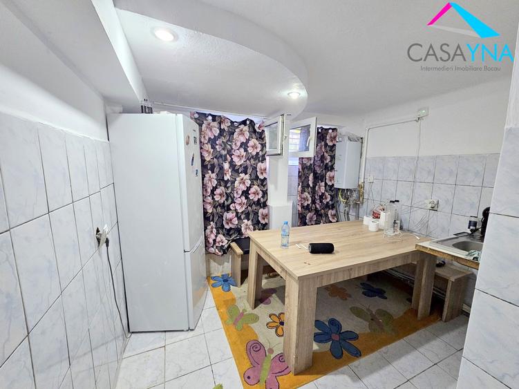 3 camere langa Liceul Vasile Alecsandri