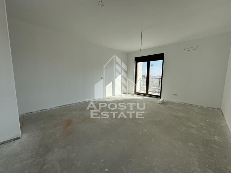 Apartament cu 2 camere incalzire in pardoseala, etajul 1 Bryatim.
