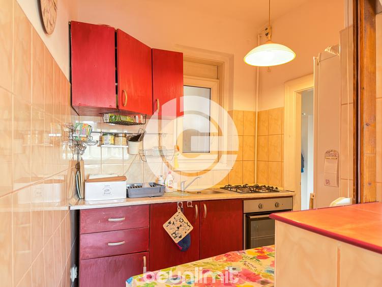 Apartament 4 camere | Str. Dealului | Parcare in curte interioara