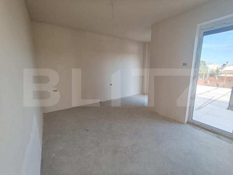 Penthouse nou modern, 3 camere, centrala proprie+panouri fotovoltaice, Iosia