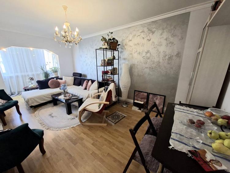 Apartament 4 camere decomandat, 77 mp, vedere Măgura Codlei – Comision 0%