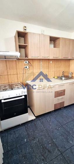 🏢 OPORTUNITATE | Apartament 2 Camere Decomandat Rahova