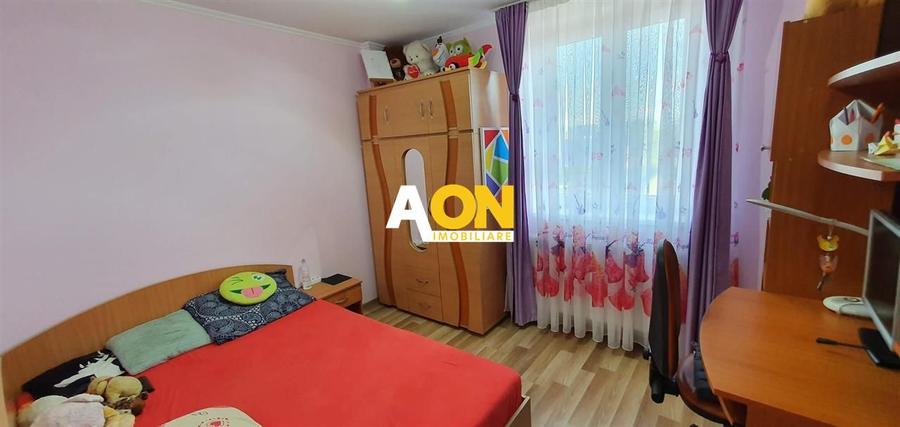 Apartament 4 camere, 79 mp utili, etaj 2, mobilat, utilat, Ampoi 3