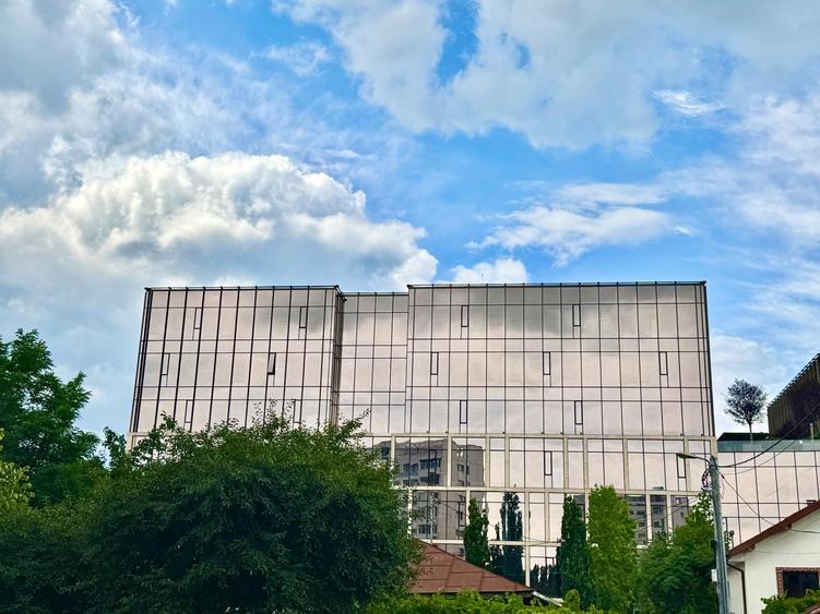 Podu Ros, langa Palas Campus, apartament cu 2 camere de inchiriat
