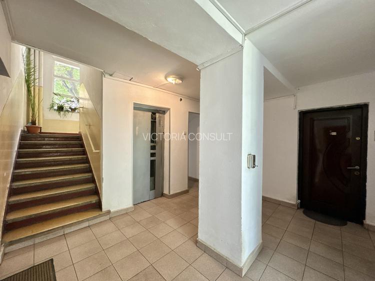 Apartament de 3 camere de inchiriat in zona Chibrit/1 Mai - 13