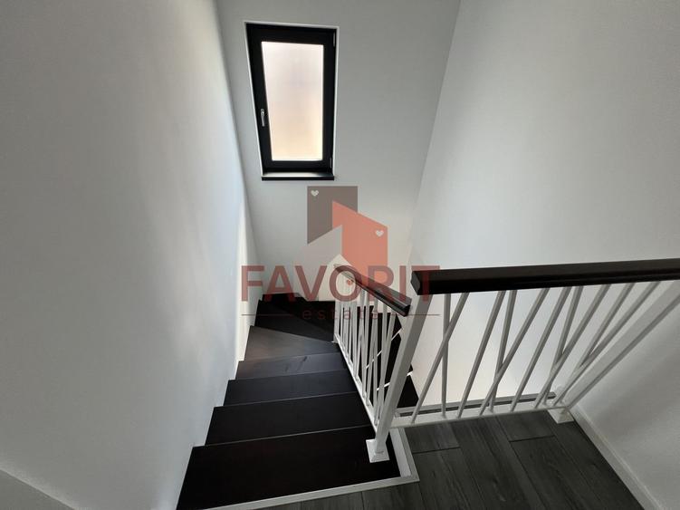 COMISON 0% | Duplex 5 camere despartit prin carport | Chisoda