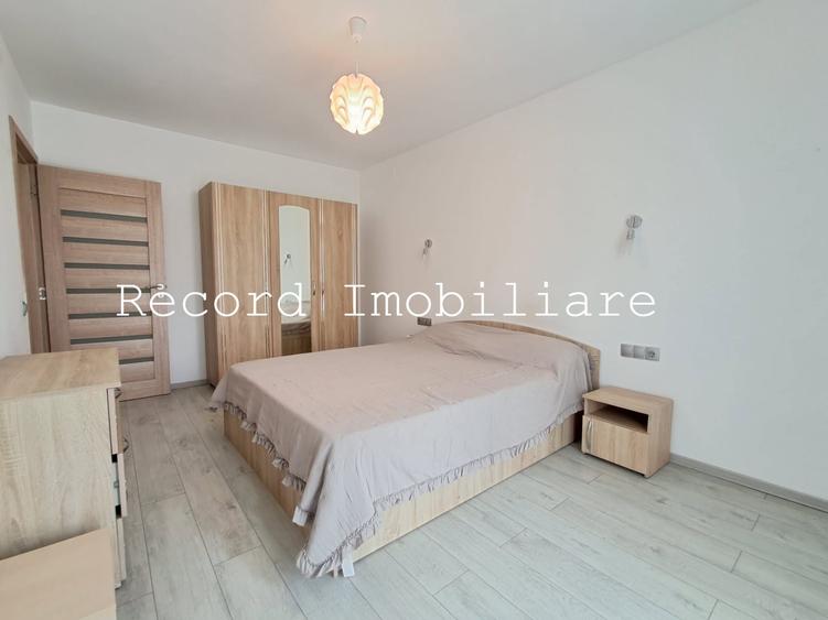 Apartament 3 camere,2 bai,et.1,balcon,parcare subterana! zona Marasti