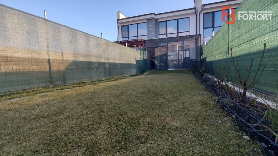 Casa insiruita, 4 camere, Sacalaz - arhitectura moderna, 2 locuri de parcare