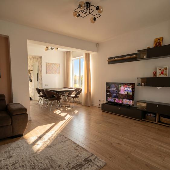 Duplex cu 4 camere, P+1E+Pod. Complet mobilat/utilat