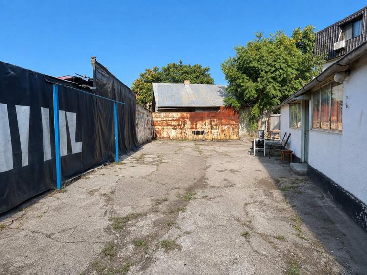 TEREN CENTRAL IAȘI 213 MP + CASĂ DEMOLABILĂ | ZONA MITROPOLIE | UTILITĂȚI | 175.000 € - 4