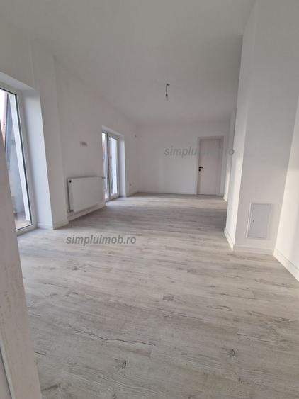 Metrou 1 Decembrie renovat centrala 2 camere