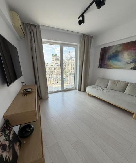 Apartament 3 camere Piata Romana cu centrala