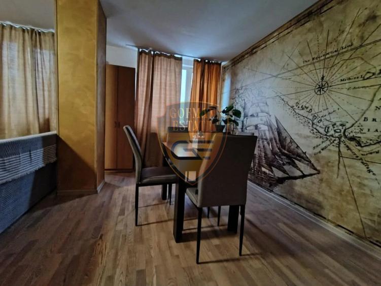 3 Camere, Faleza Nord, etaj 2/3 in Vila