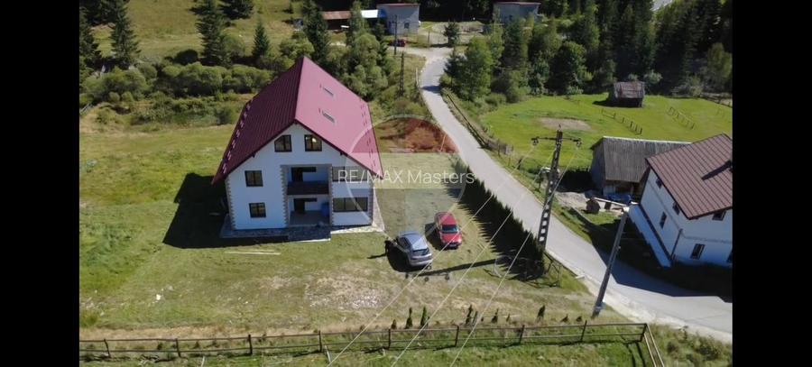Vilă nouă 495mp, situată in bazinul Dornelor - 3