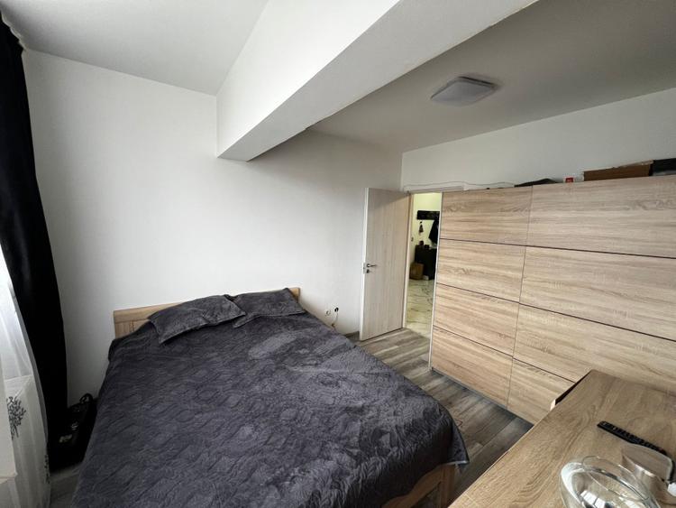 Apartament cu 3 camere , zona Kik , parcare inclusa
